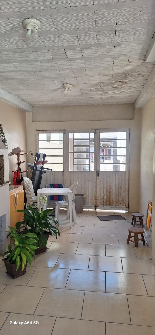 Casa na Rua Rafael Pinto Bandeira 