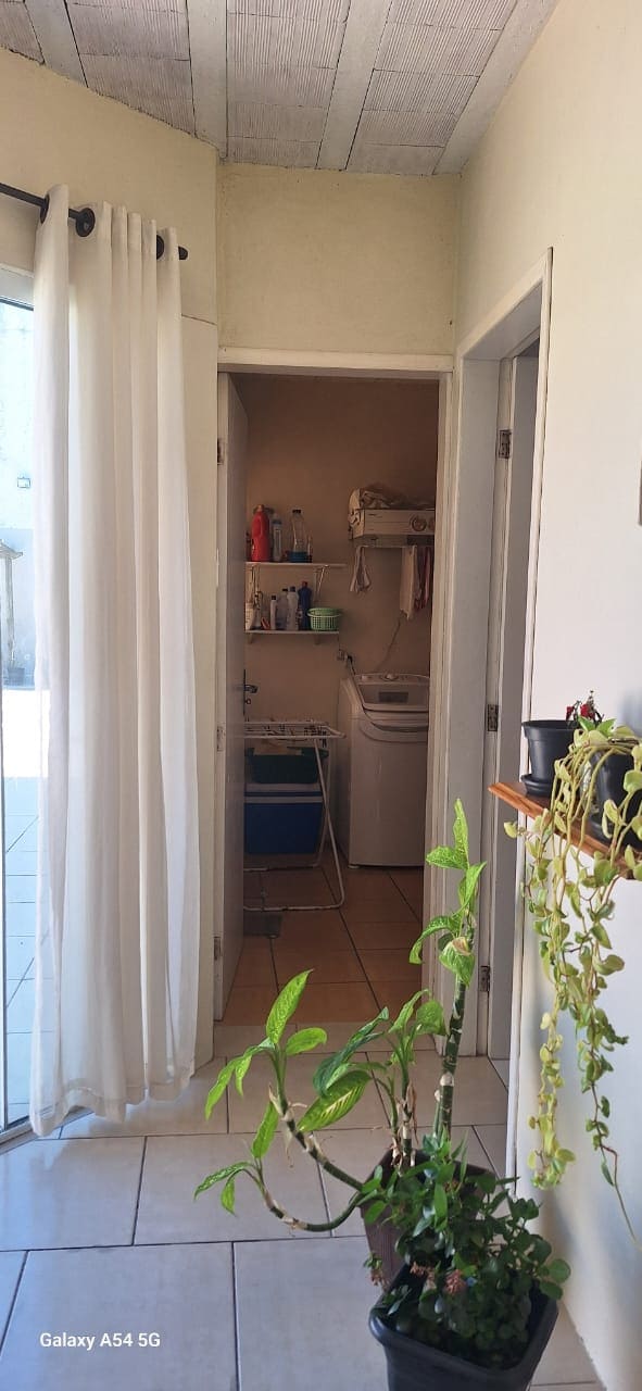 Casa na Rua Rafael Pinto Bandeira 