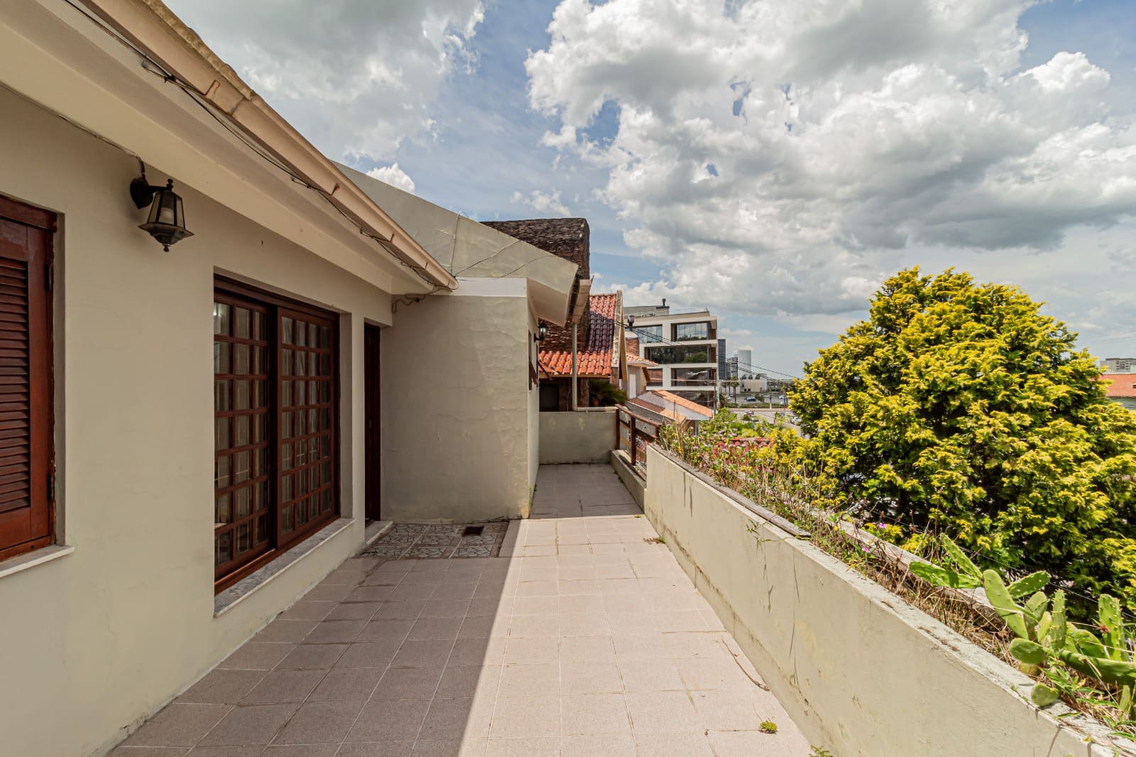 Excelente Casa na Baronesa 