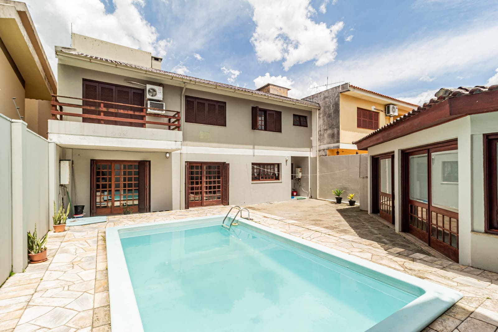 Excelente Casa na Baronesa 