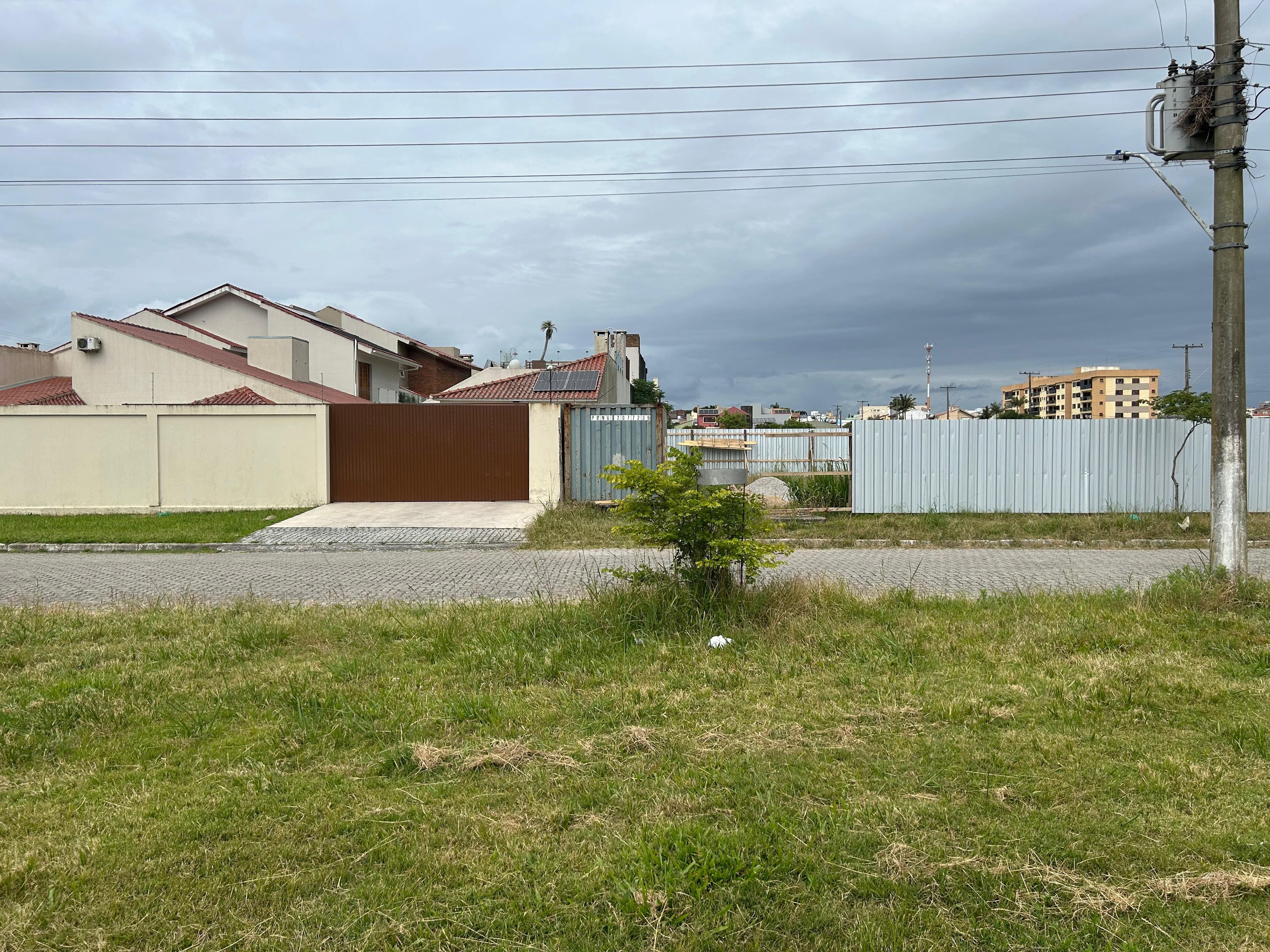 TERRENO NA COLINA DO SOL