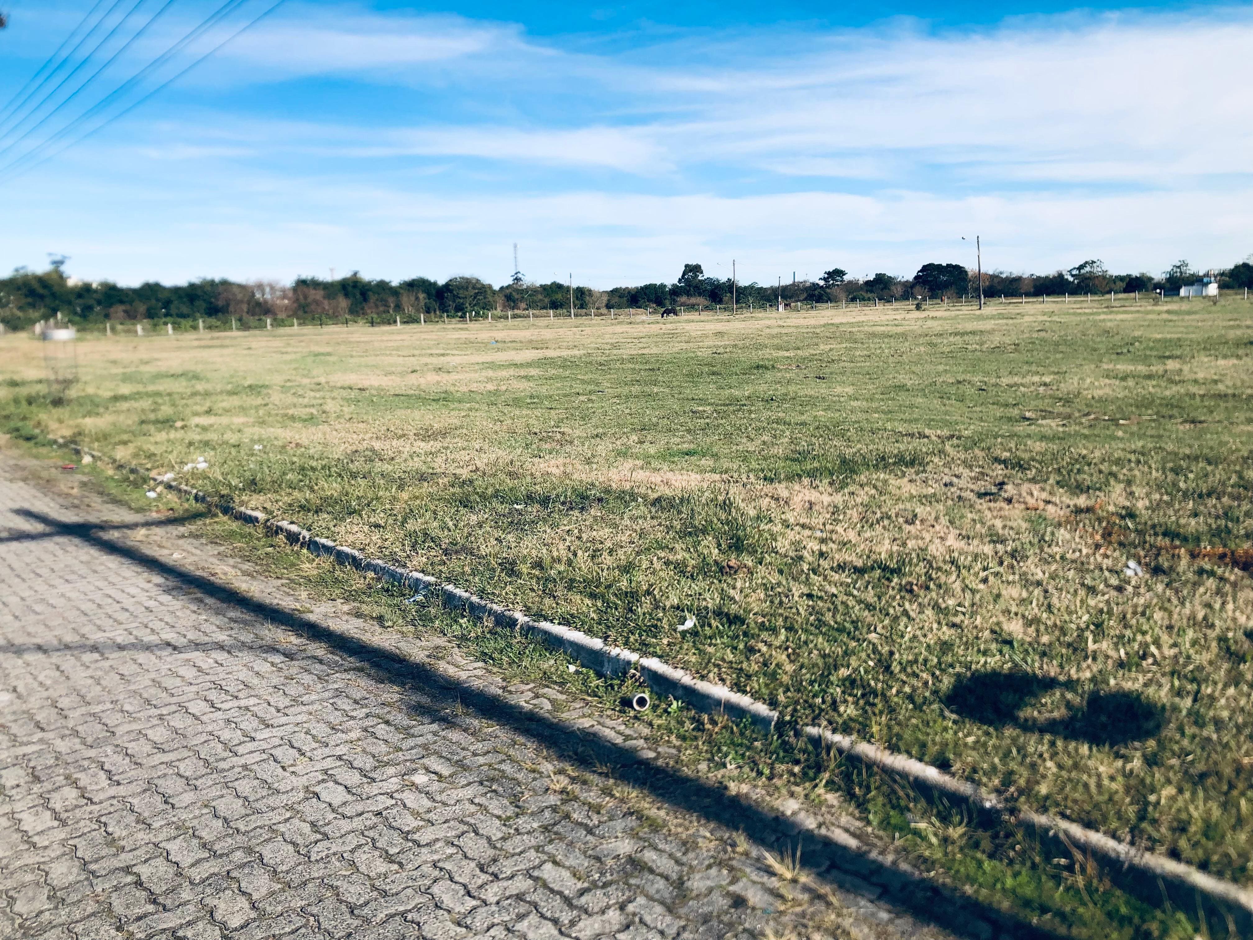 TERRENO NA COLINA DO SOL